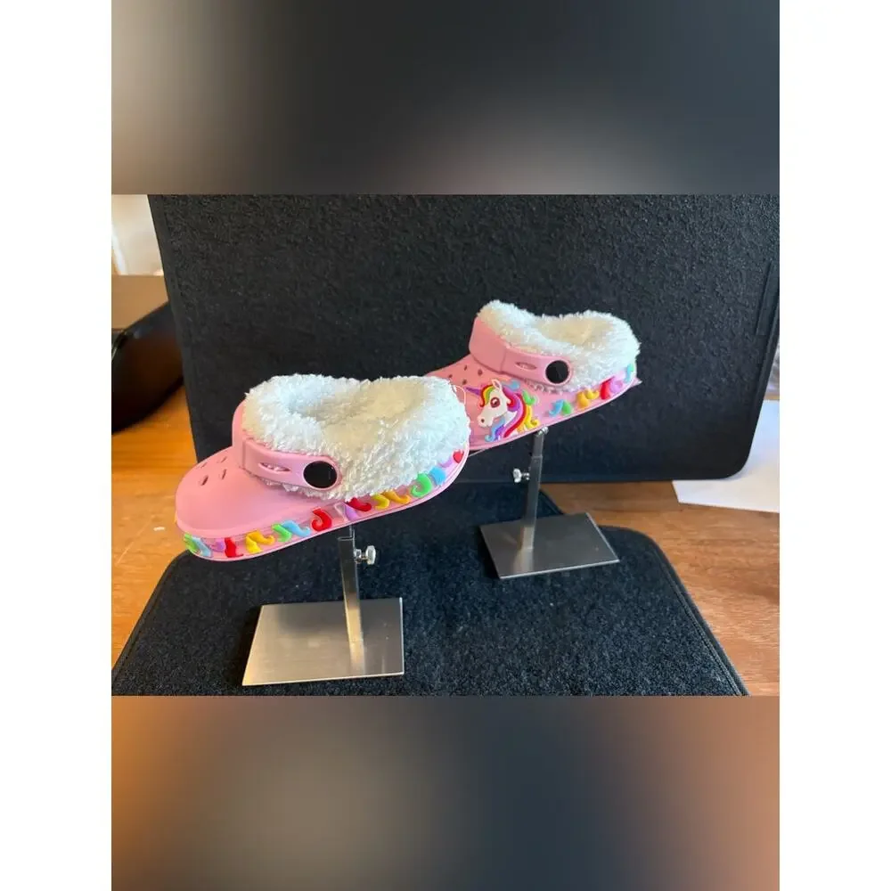 Girls Light Up Unicorn Clogs Size 6.5 Kids Pink Fuzzy Lined Slip On